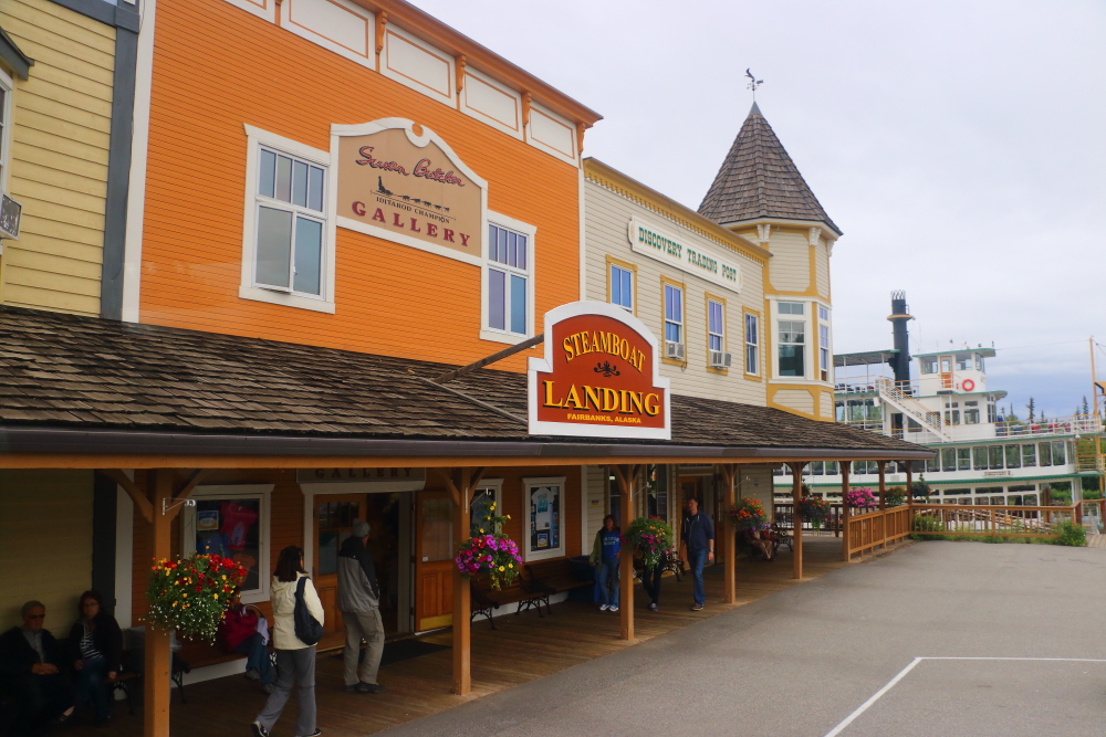 steamboat landing Fairbanks Alaska riverboat tour