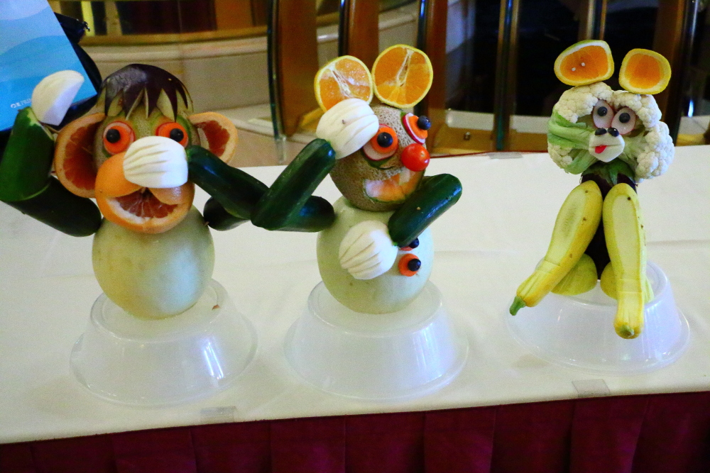 vegetable animal decorations