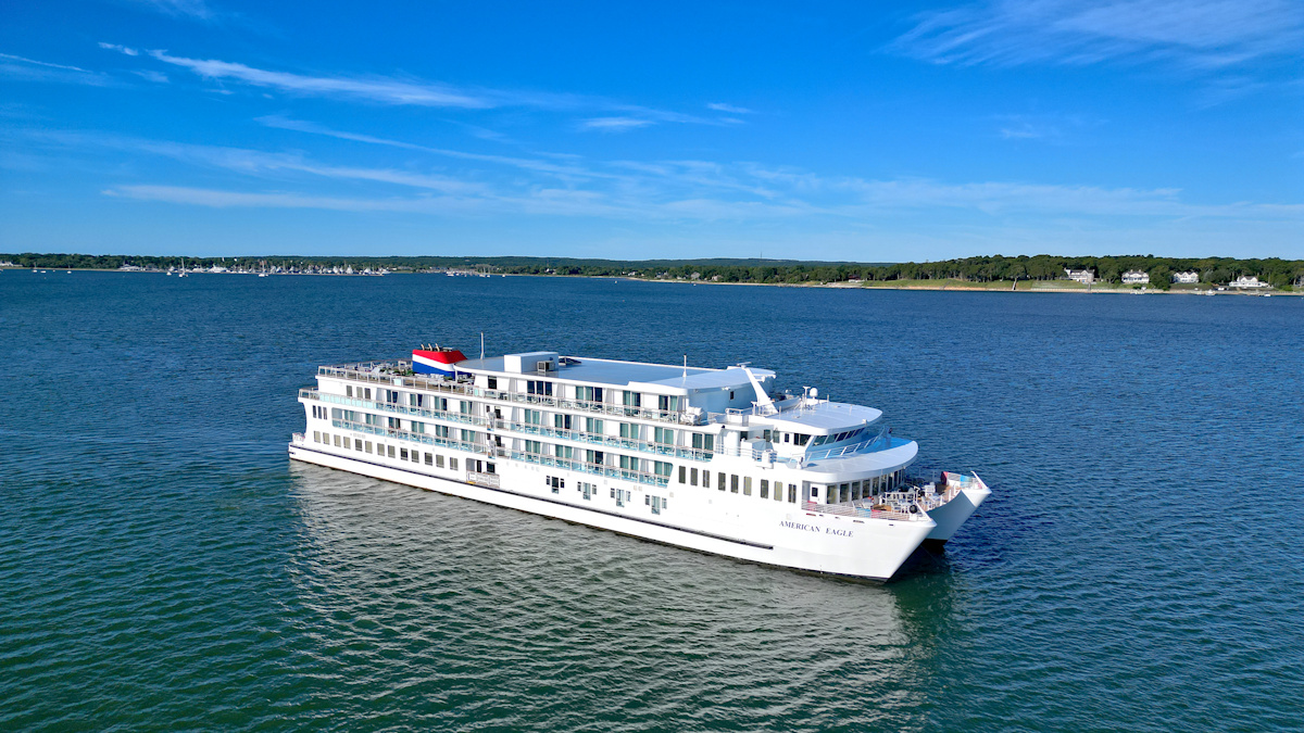 American Eagle cruise ship