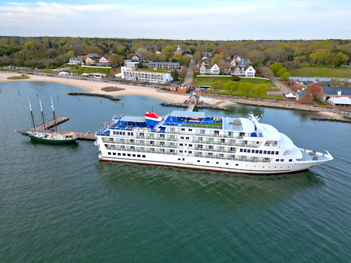 American Constitution docked in Yorktown