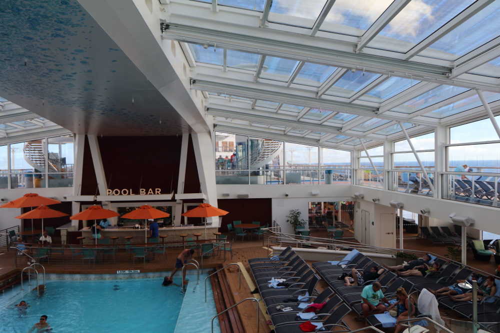 Anthem Of The Seas indoor pool