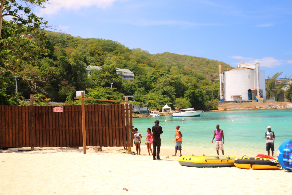 Ocho Rios Margaritaville vendors