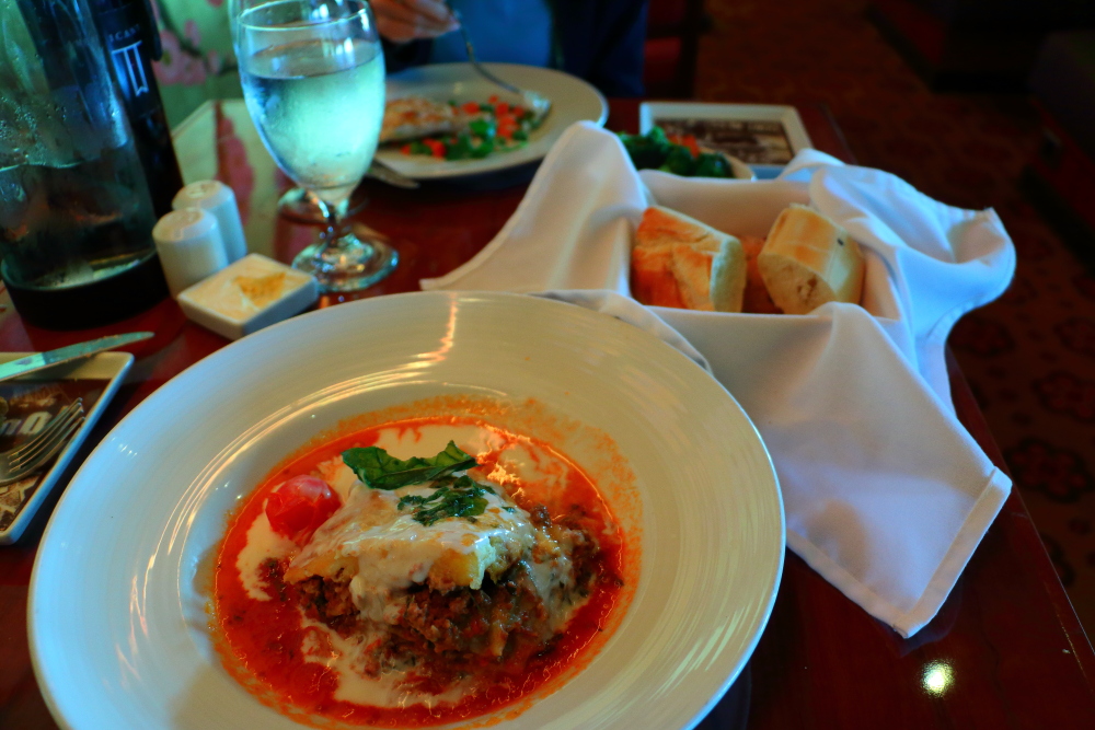 Carnival cruise lasagna dinner