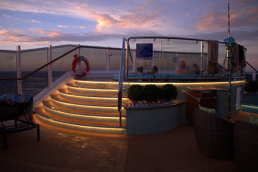 Carnival Panorama Havana hot tub