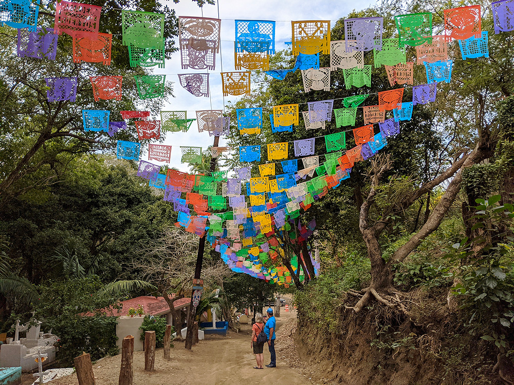 Sayulita cemetery