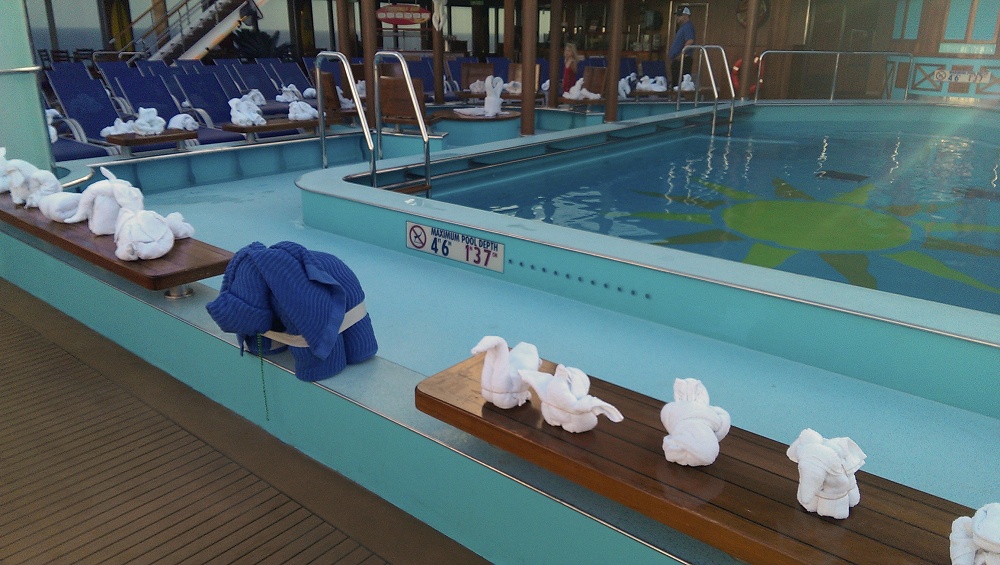 Carnival cruise towel animals