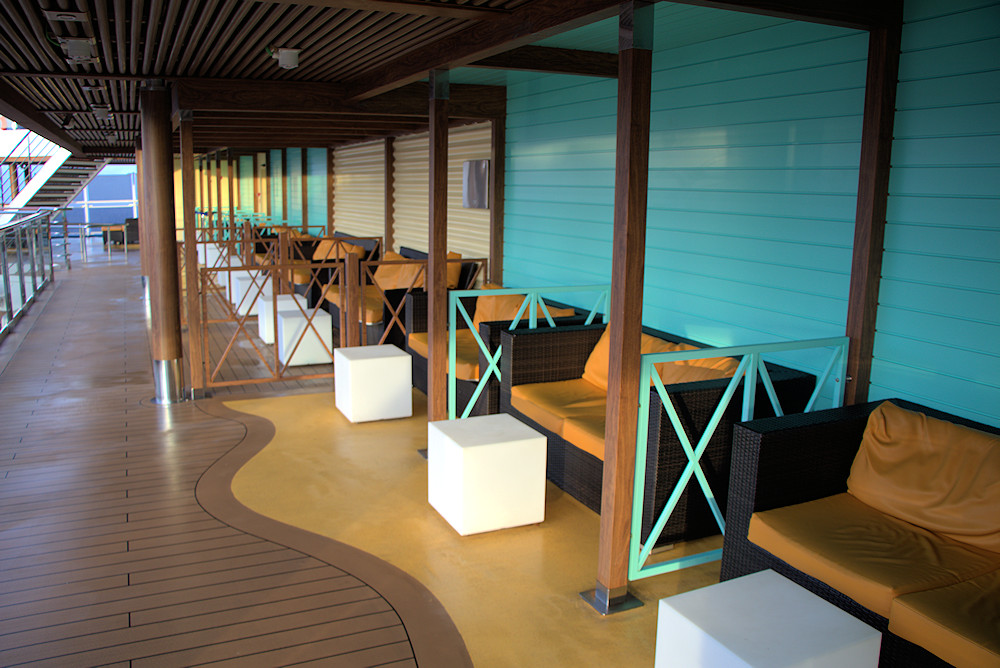 Carnival Vista outdoor furniture