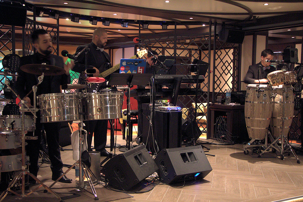 Cuban band playing in Carnival Vista Havana bar