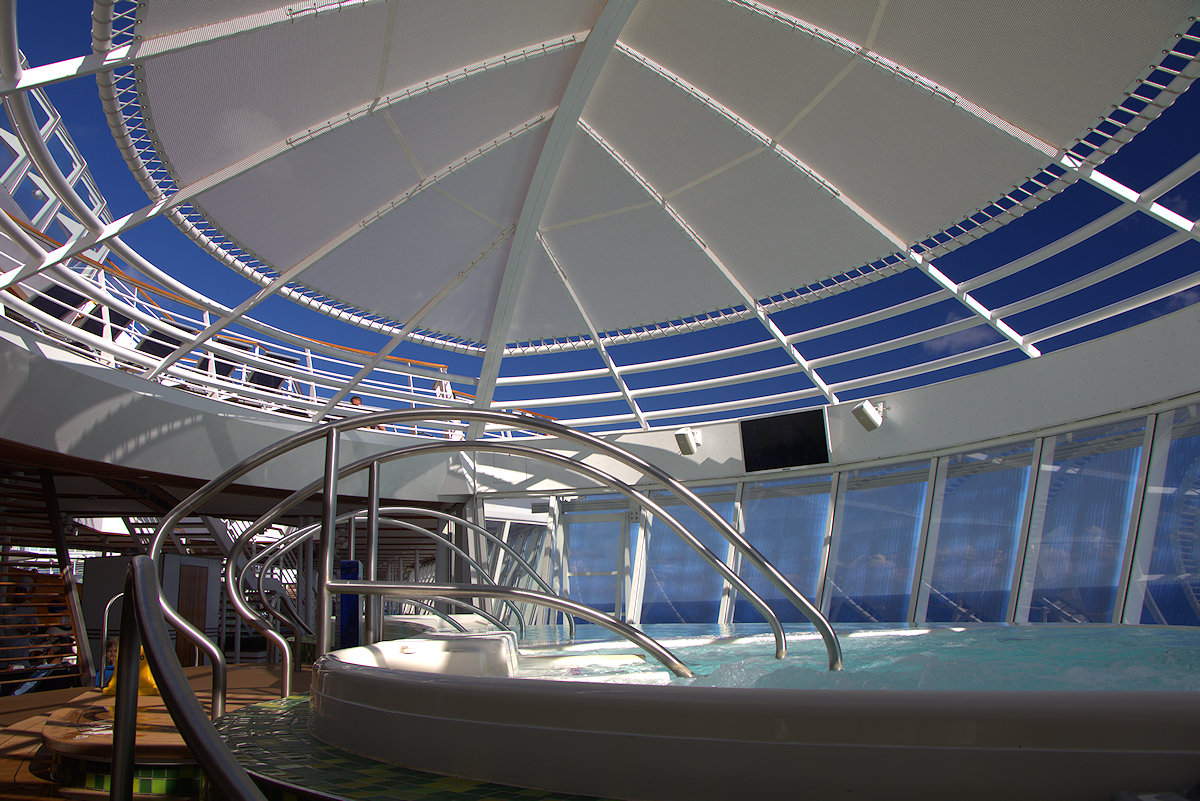 Harmony Of The Seas Jacuzzi