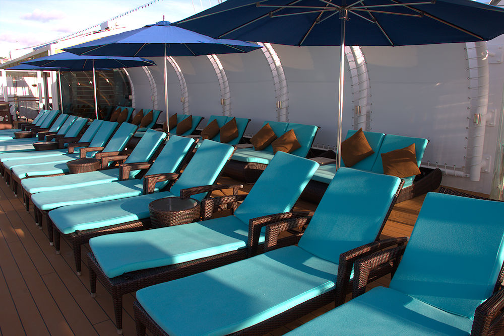 Norwegian Escape Haven sun deck