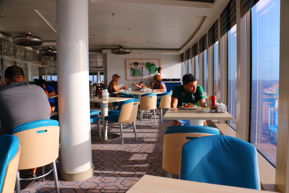 Norwegian Getaway buffet restaurant