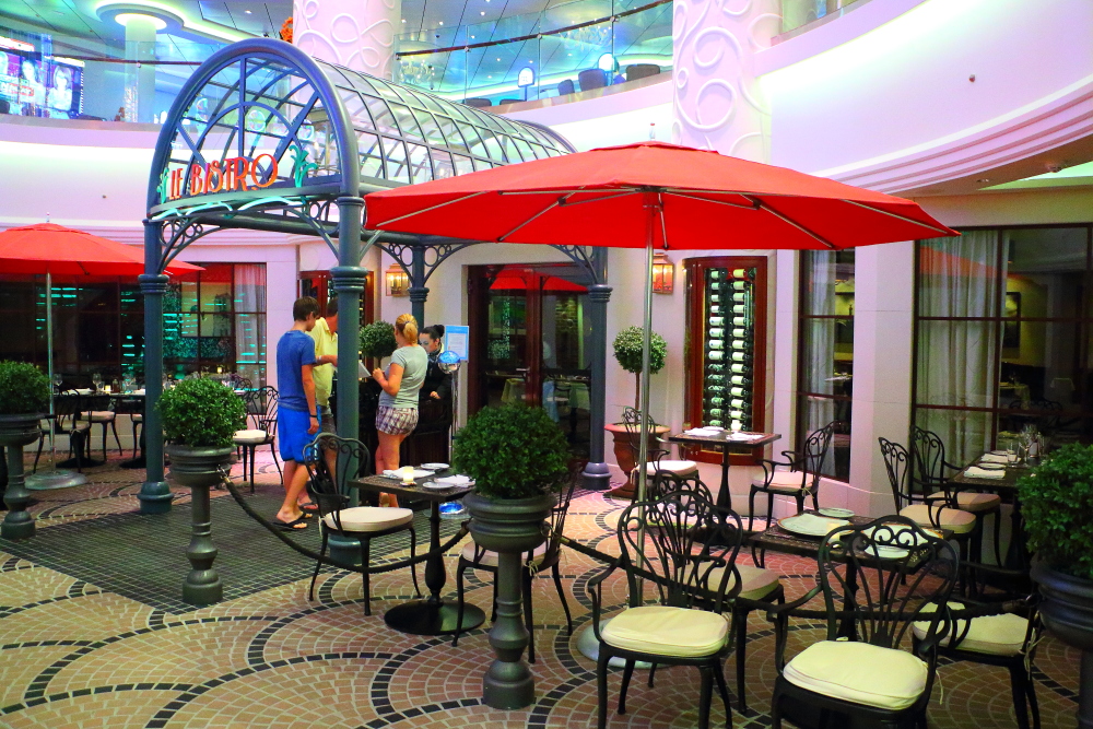 Le Bistro French restaurant on Norwegian Getaway