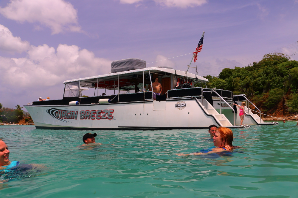 Virgin Breeze powercat snorkel excursion in St Thomas