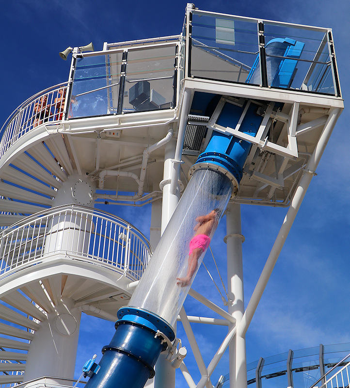 Norwegian Joy Free Fall waterslide