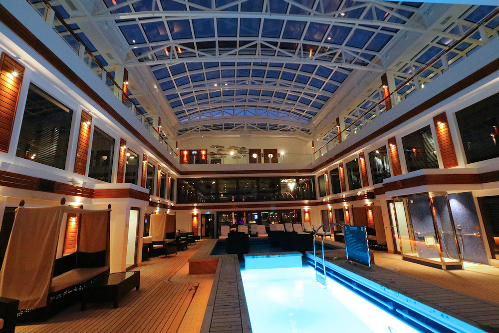 The Haven courtyard on Norwegian Joy