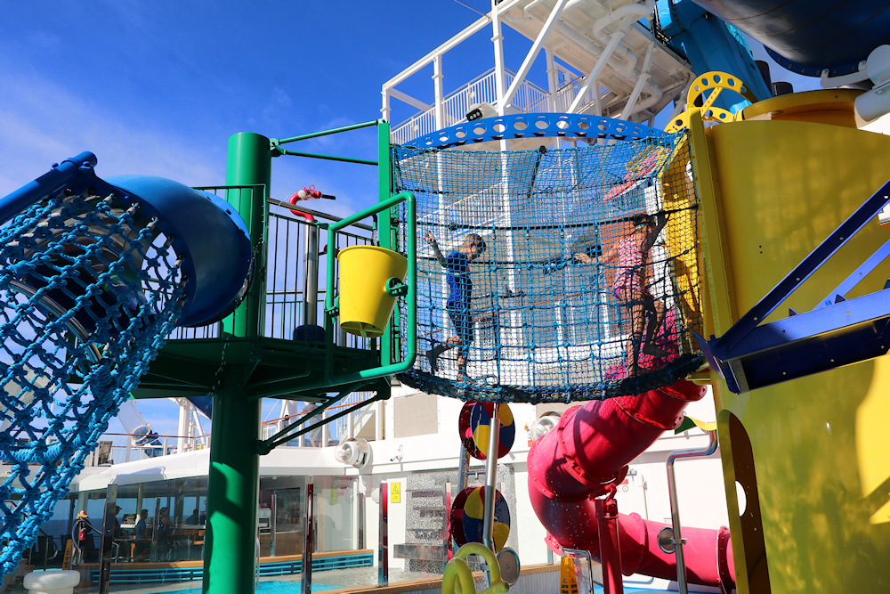 kids play area on Norwegian Joy