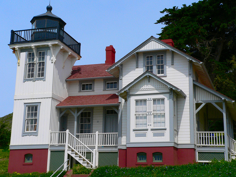 Point San Luis Lighthouse