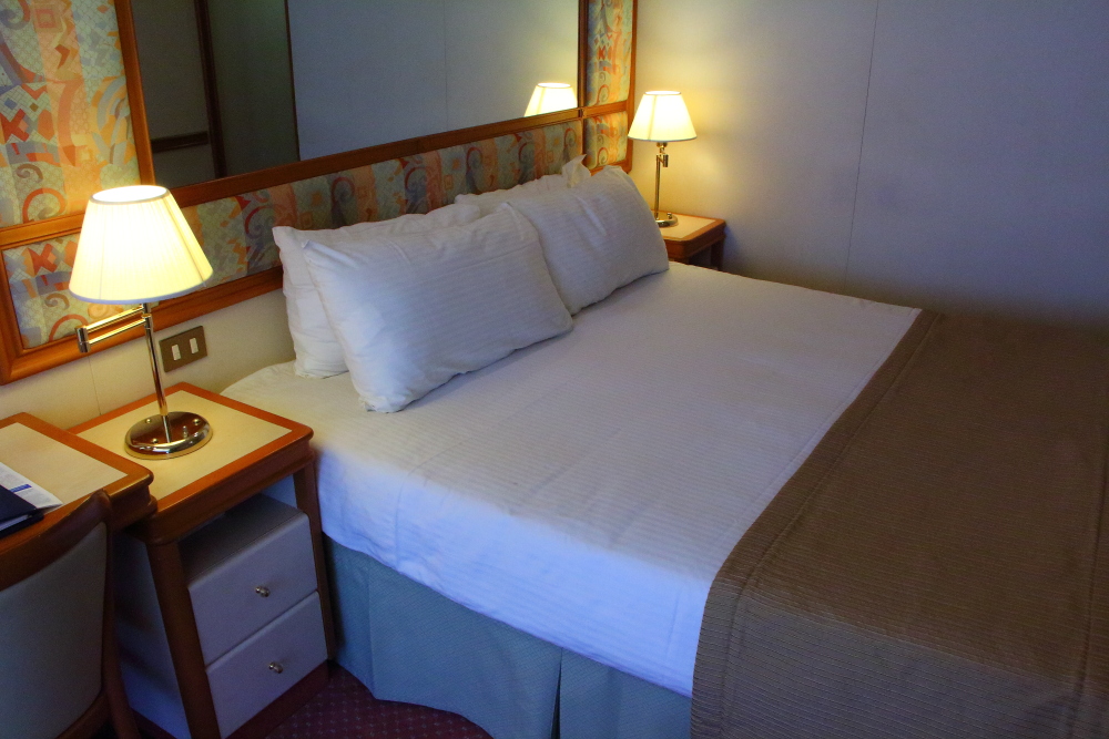 Sapphire Princess A746 cabin