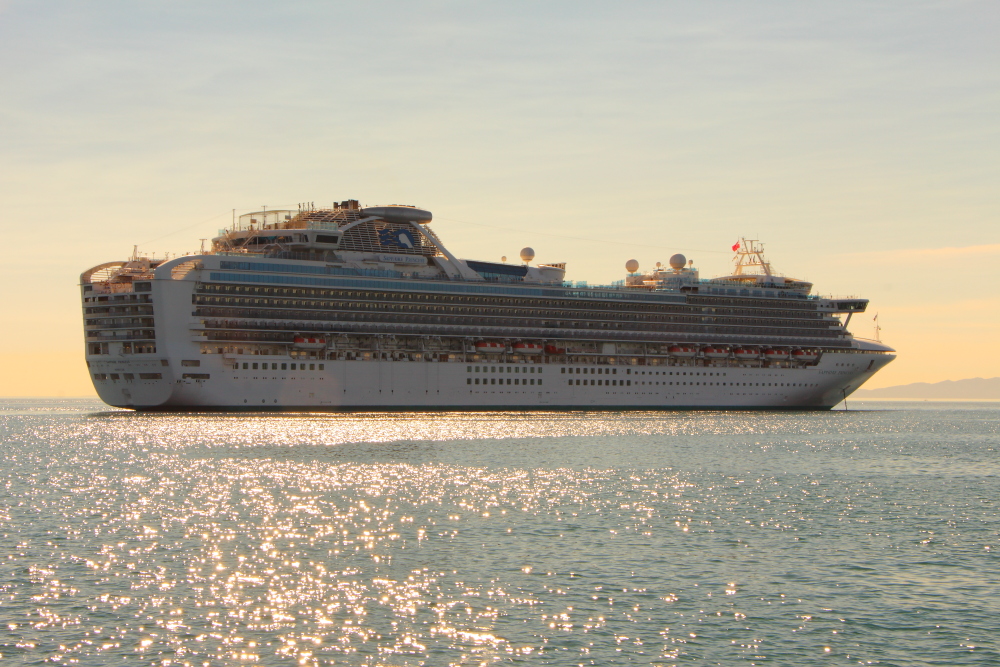 Sapphire Princess at anchor in Santa Barbara