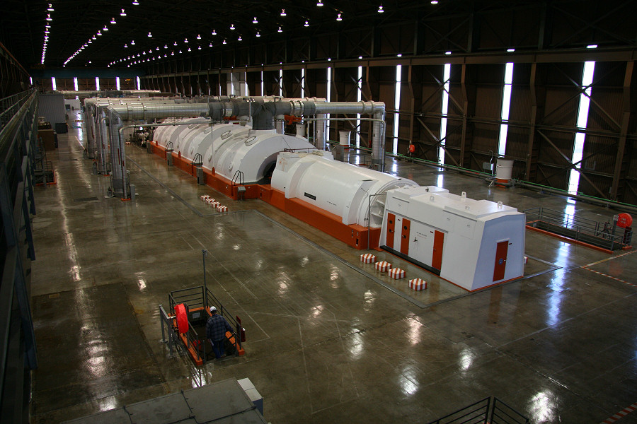 Diablo Canyon turbine deck