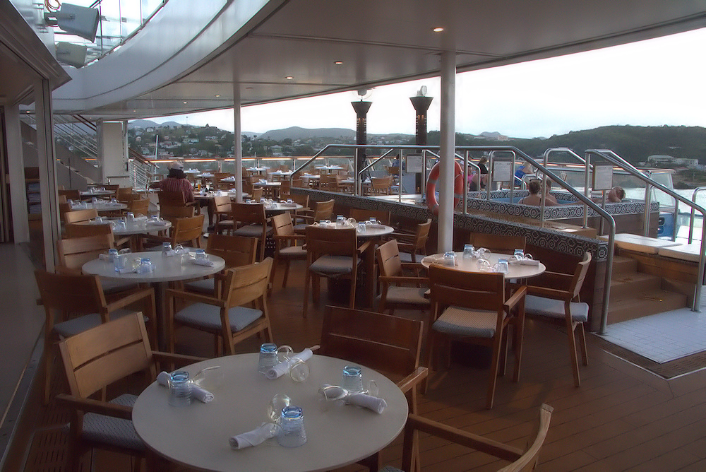 Al Fresco dining on the patio near the buffet restaurant