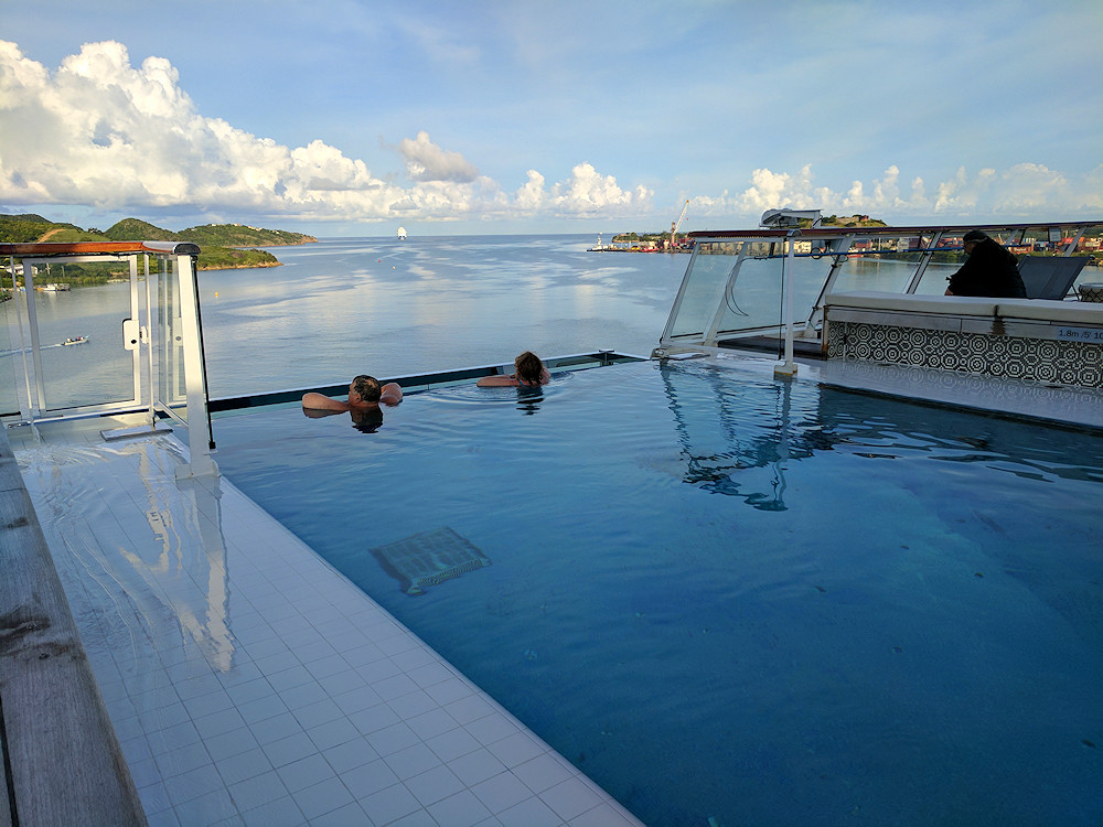 Viking Star infinity pool