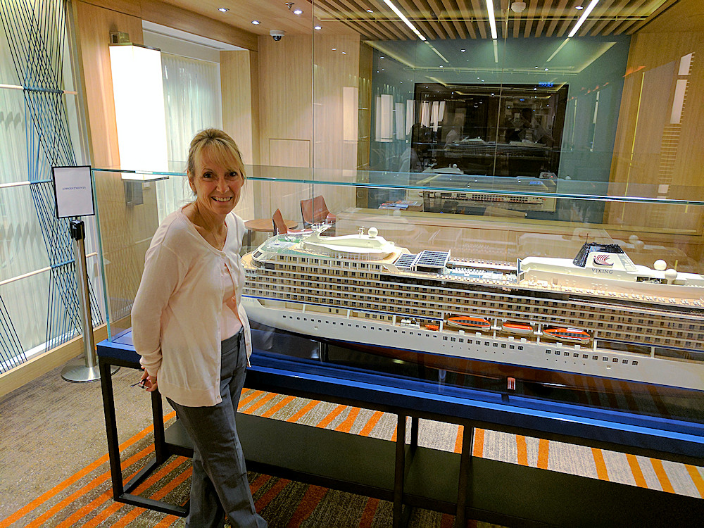 Viking Star ship model